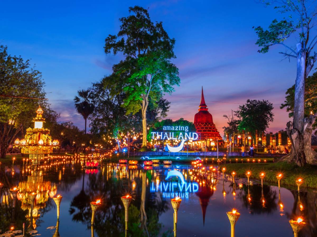 Sukhothai Loy Krathong Festival 2025