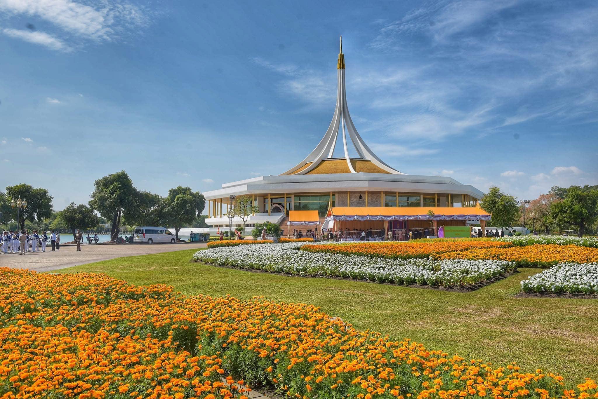 Rama 9 Park Flower Festival