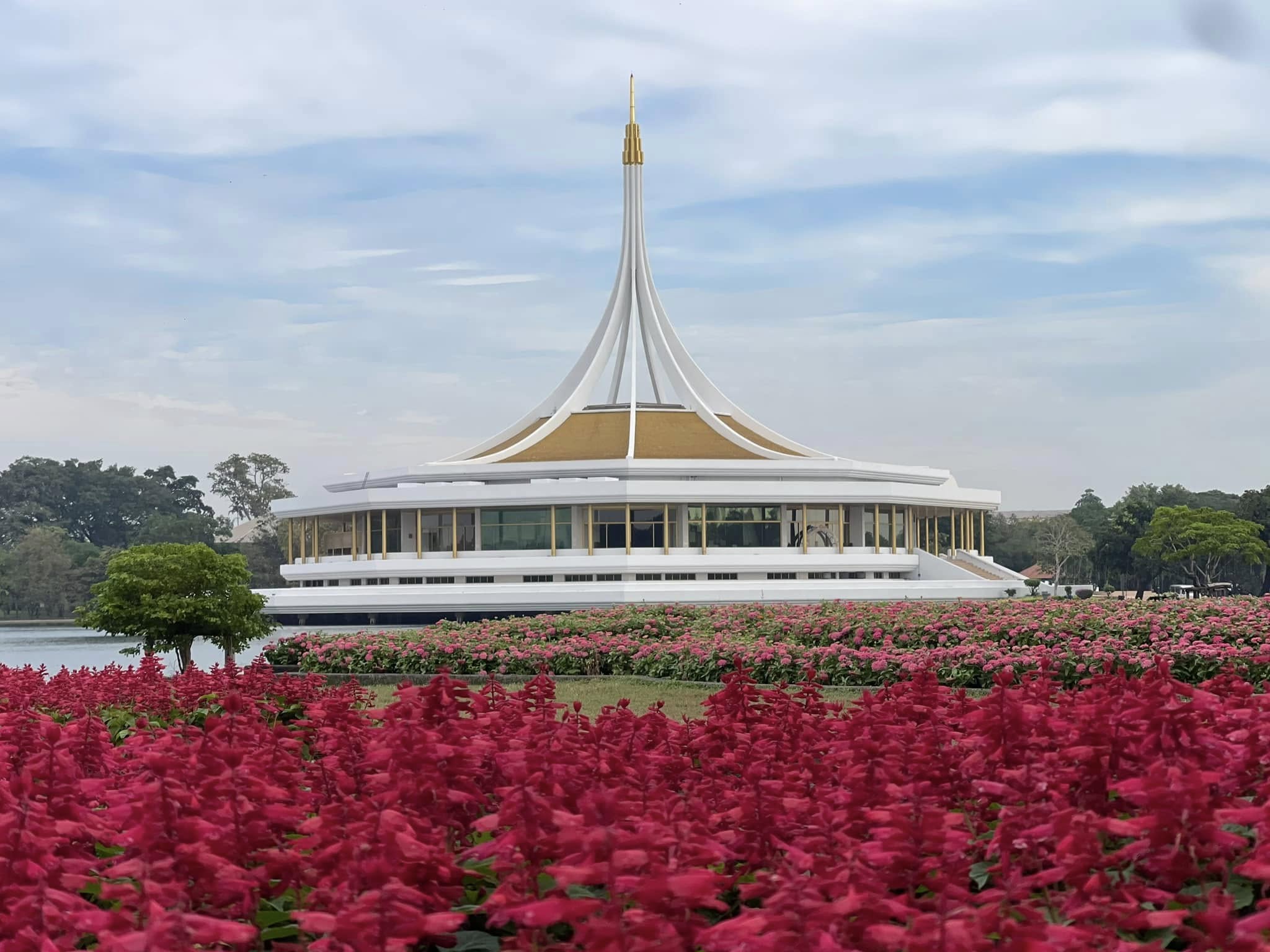 Rama 9 Park Flower Festival