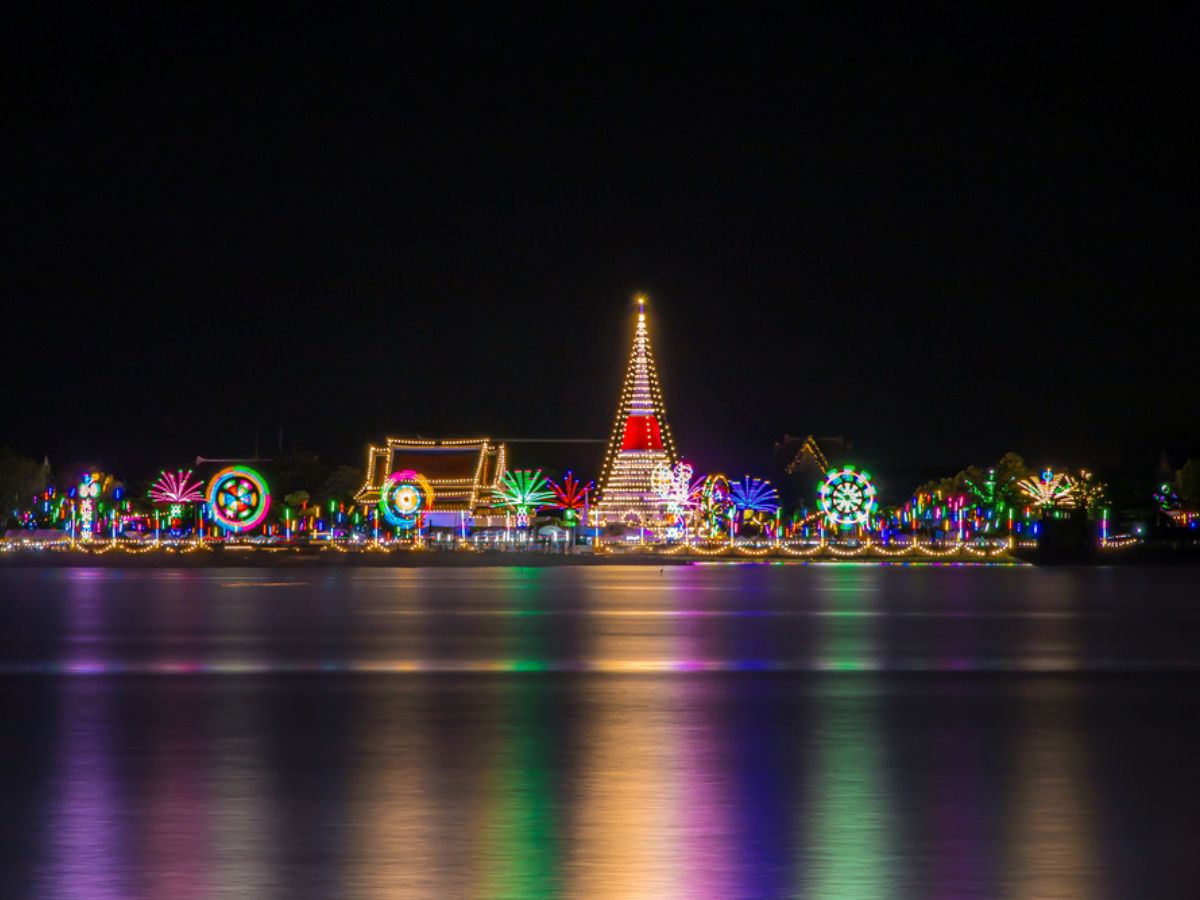 Phra Samut Chedi festival